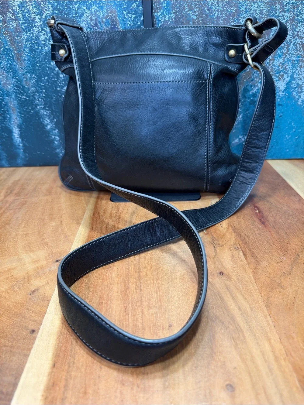 Liz Claiborne Old Money Vintage Black Leather Shoulder Bag VGUC